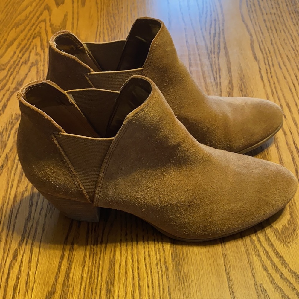 EUC Guess Booties - Picture 6 of 6